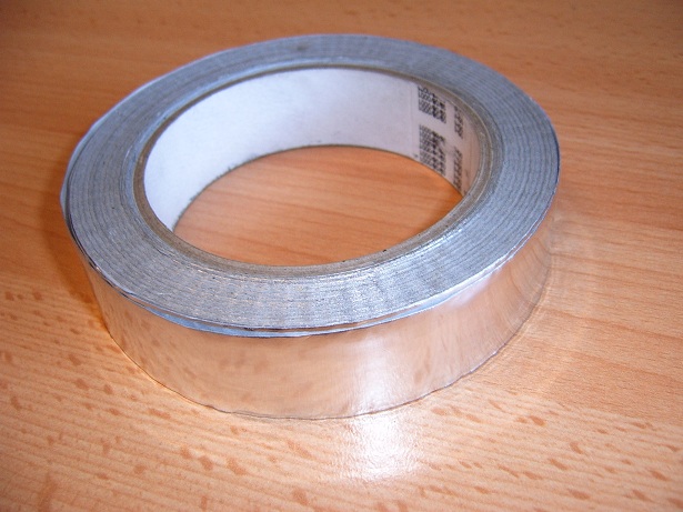 AL páska samolepící plná 25mm (pro desky do 10mm) návin 25m